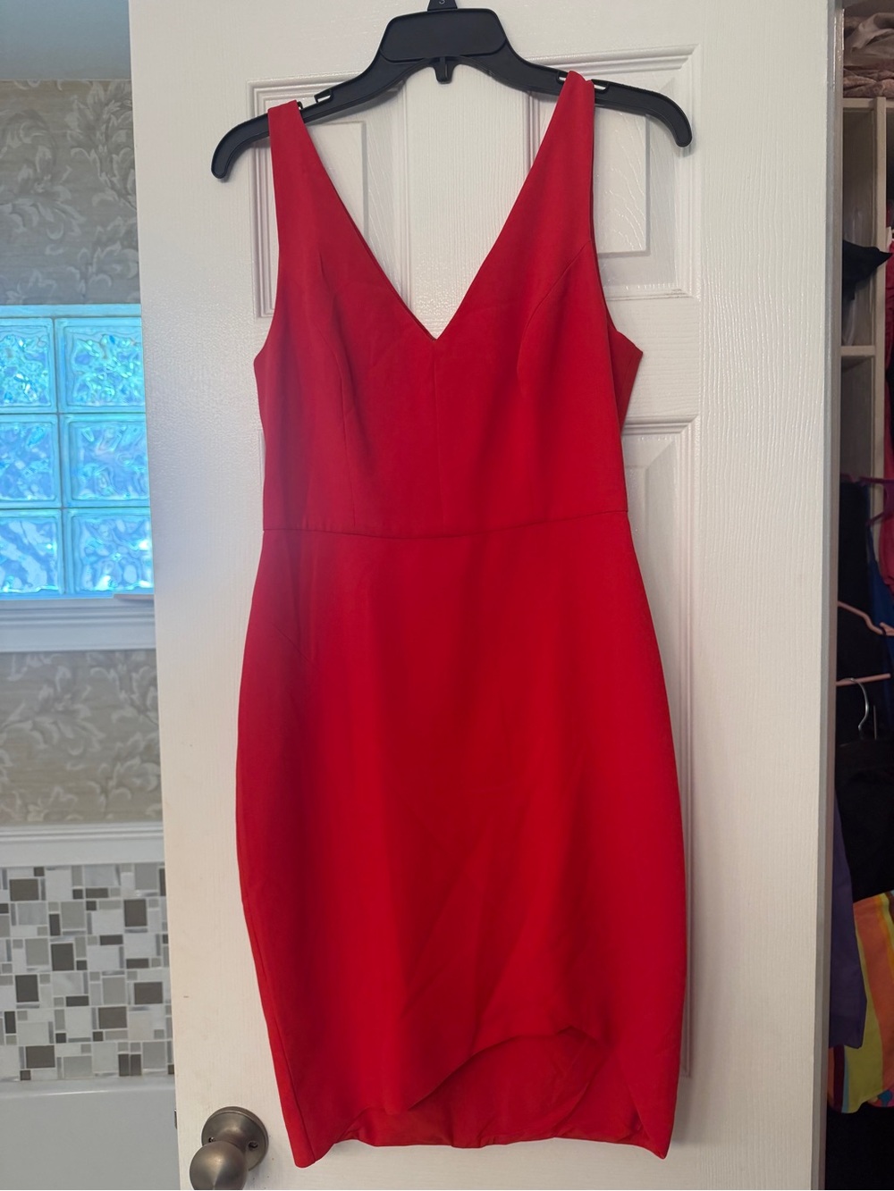 BCBGMaxAzria Red V-Neck Sleeveless Mini Dress